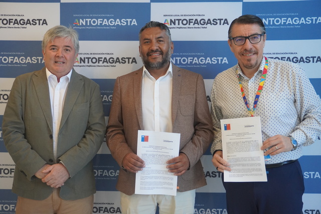 SLEP Antofagasta y SENDA fortalecen trabajo conjunto con nuevo convenio de colaboración