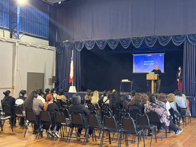 DEP y SLEP Antofagasta realizan charlas informativas para incentivar la participación en las elecciones de los integrantes del Comité Directivo Local